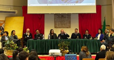 Frosinone, gli studenti dell’Istituto ‘Angeloni’ a lezione di legalità