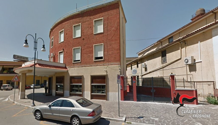 Frosinone, due stranieri denunciati: dormivano in un immobile abbandonato