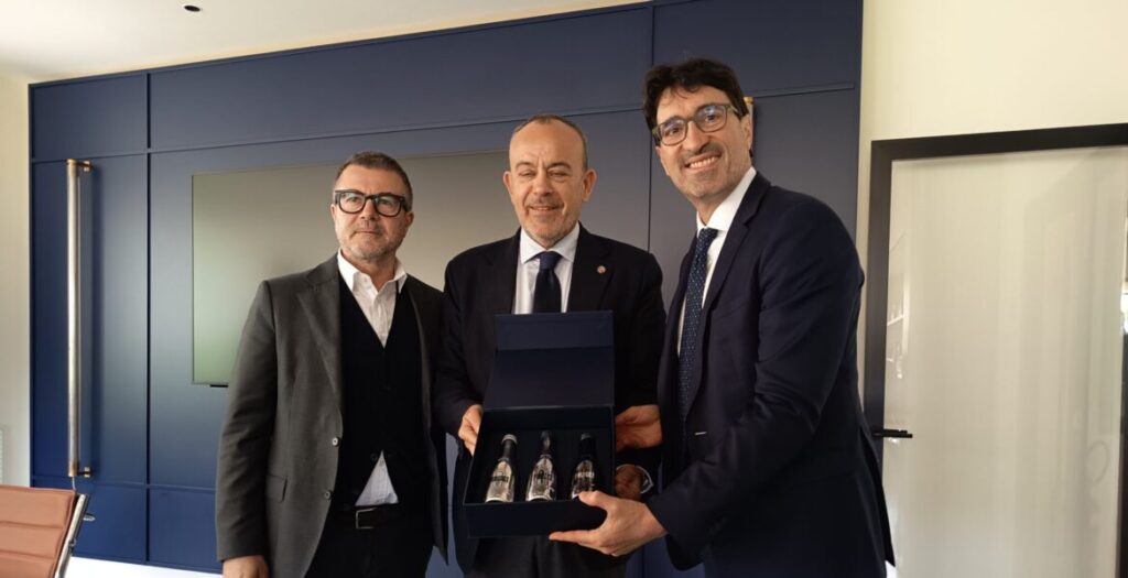 Regione – Aurigemma in visita allo stabilimento Fiuggi
