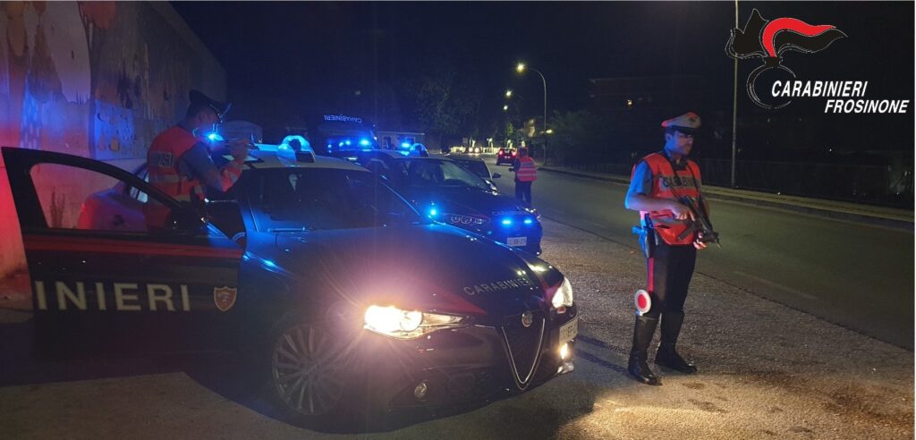 Anagni – Svaligiati slot e tabacchi: raid notturno in un locale sulla Casilina
